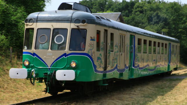 Train touristique sur les rails de la Vallée du Loir