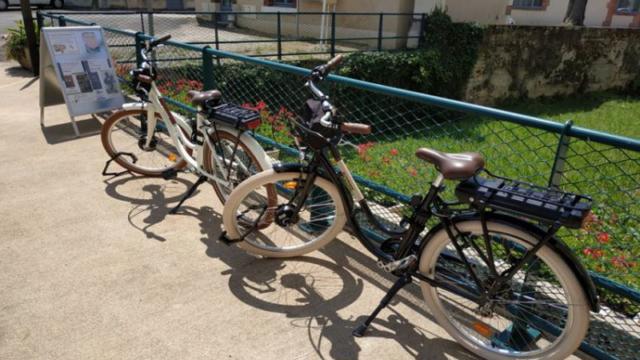 Vélos à assistance électrique-Office de Tourisme Fréteval