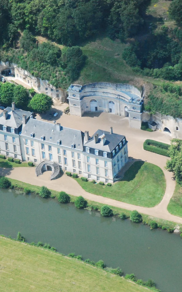 Château De Rochambeau